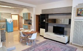Relax House
